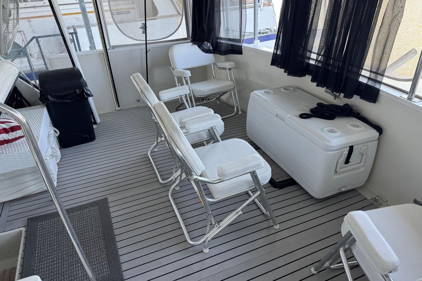 1987 Carver 42 Aft Cabin Motor Yacht — Waverly, TN (photo 38)