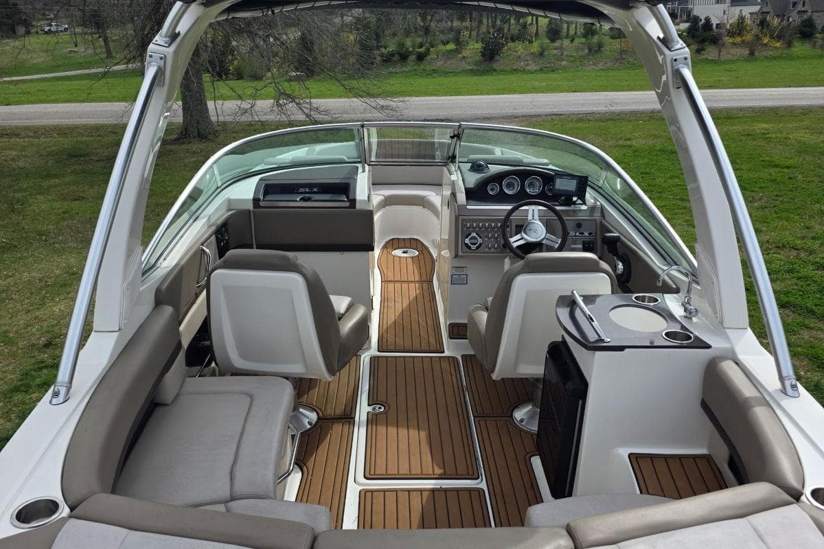 2011 Sea Ray SLX 250 — Franklin, TN (photo 31)