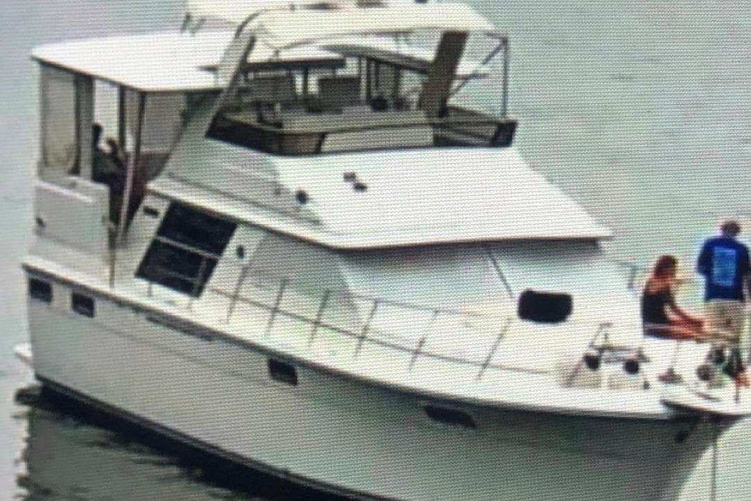 1987 Carver 42 Aft Cabin Motor Yacht — Waverly, TN (photo 31)