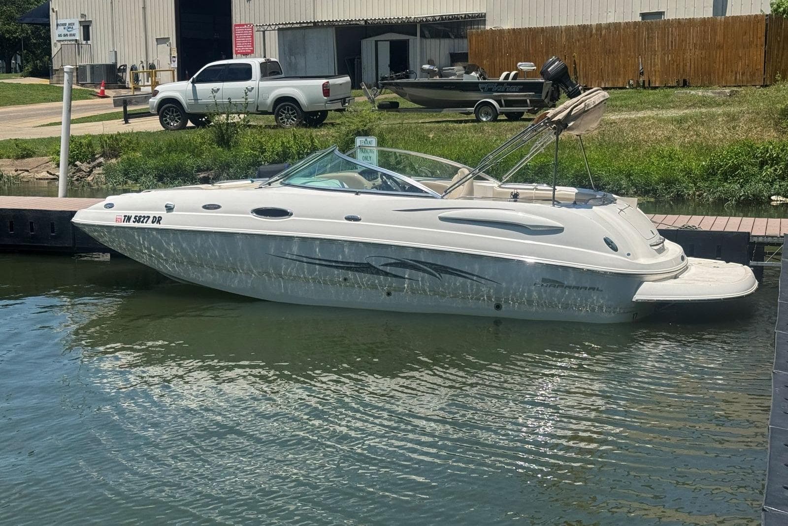 2003 Chaparral Sunesta 223 — Hendersonville, TN