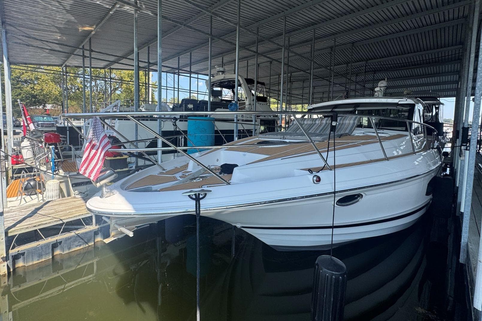 2016 Regal 46 Sport Coupe — Guntersville, AL (photo 3)