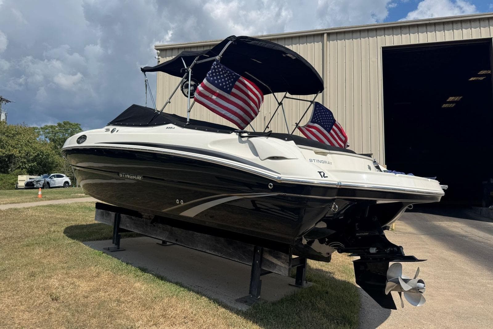 2017 Stingray 235 LR — Hendersonville, TN (photo 28)