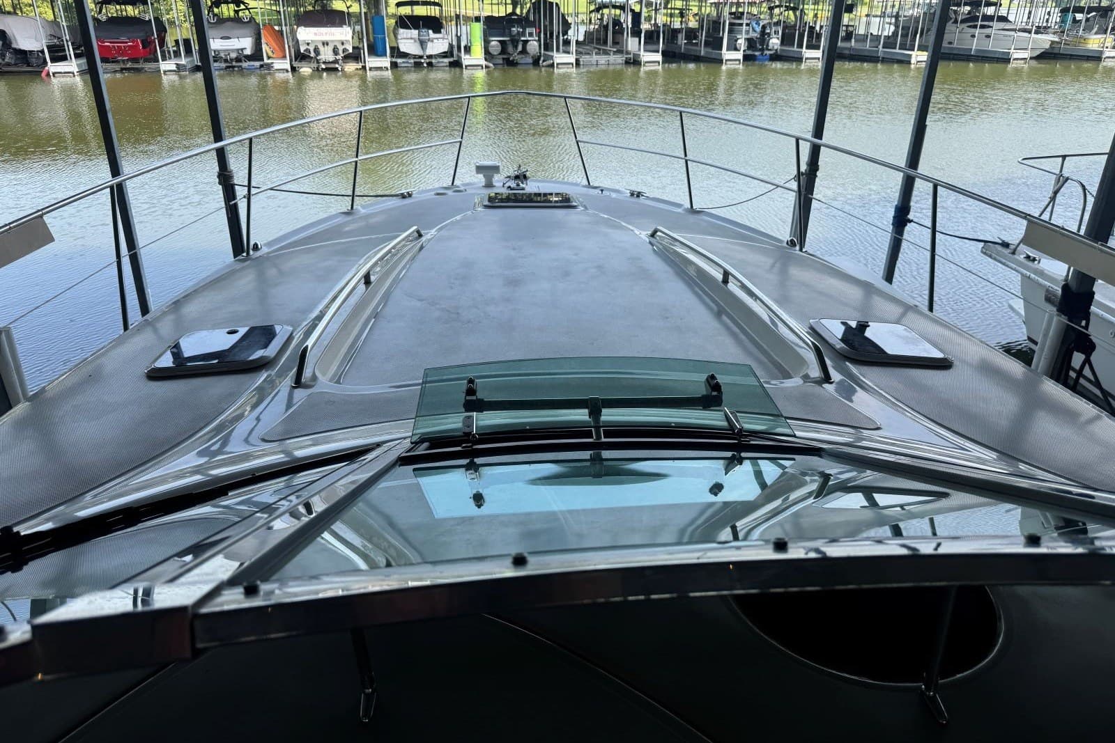 2003 Sea Ray 410 Sundancer — Hendersonville, TN (photo 18)