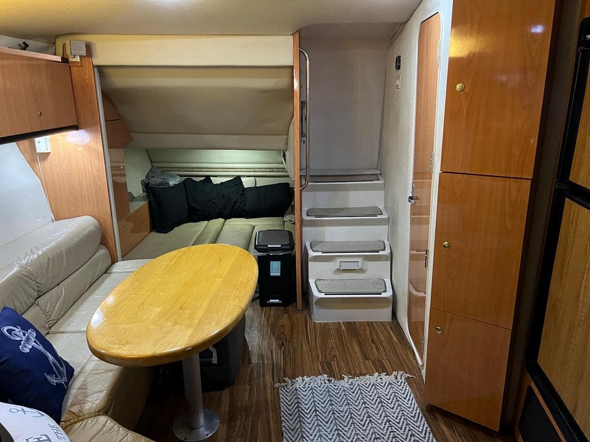 1999 Regal 402 — Hendersonville, TN (photo 8)