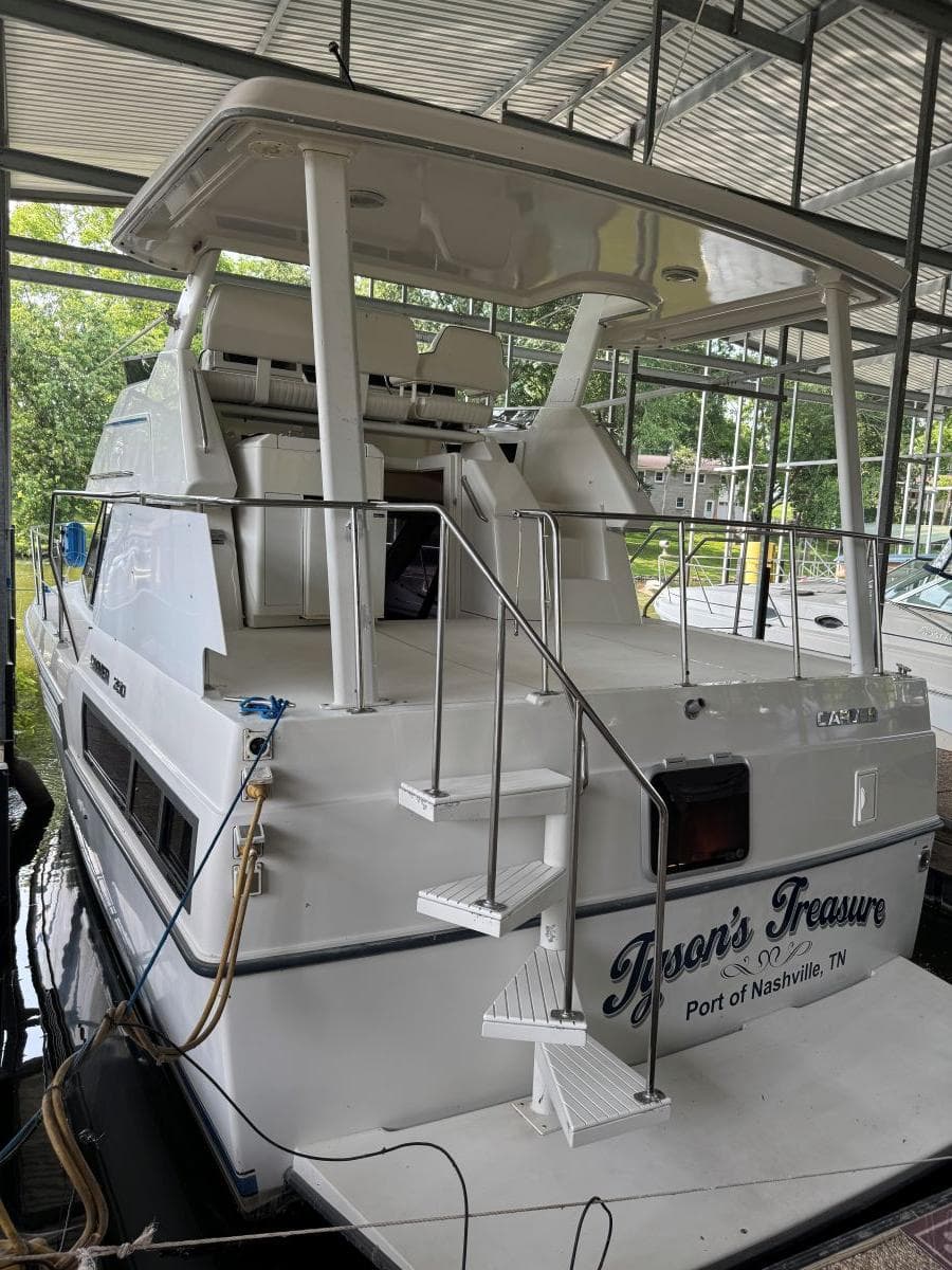 1994 Carver 350 Aft Cabin Motor Yacht — Gallatin, TN (photo 27)