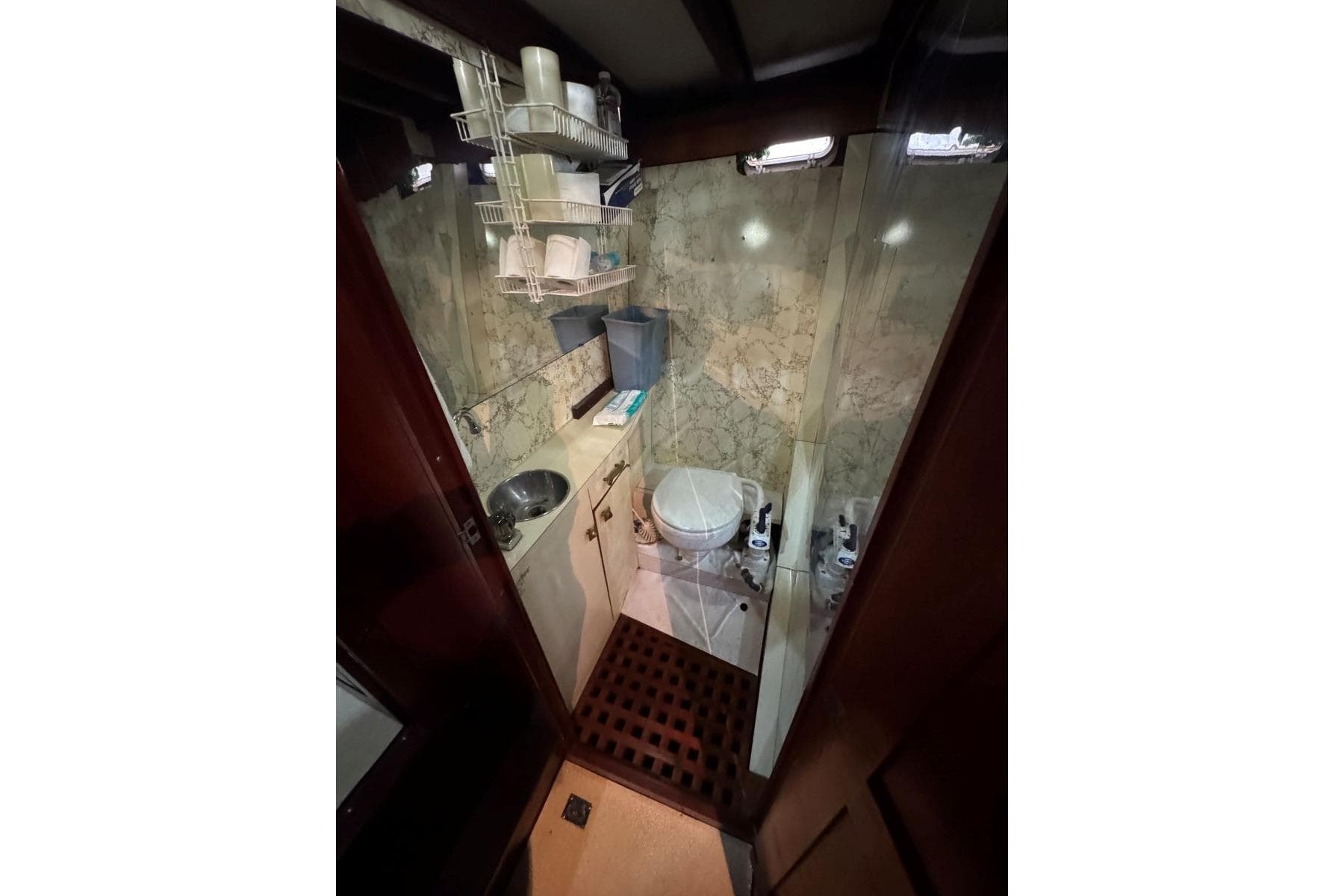 1987 Custom Cedar Craft 35 Wood Trawler — Mt Juliet, TN (photo 15)