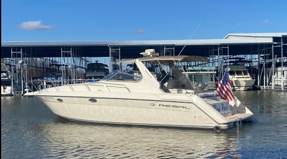 1999 Regal 402 — Hendersonville, TN (photo 29)