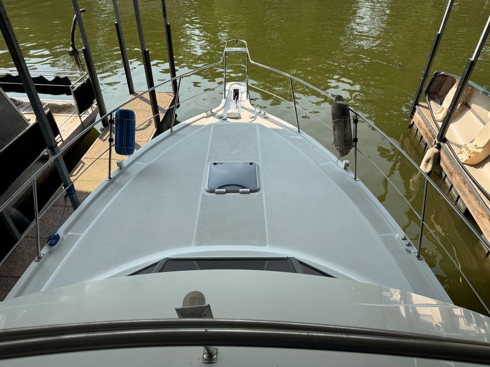 1994 Carver 350 Aft Cabin Motor Yacht — Gallatin, TN (photo 32)