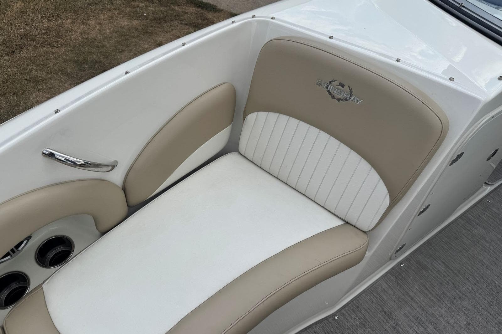 2017 Stingray 235 LR — Hendersonville, TN (photo 8)