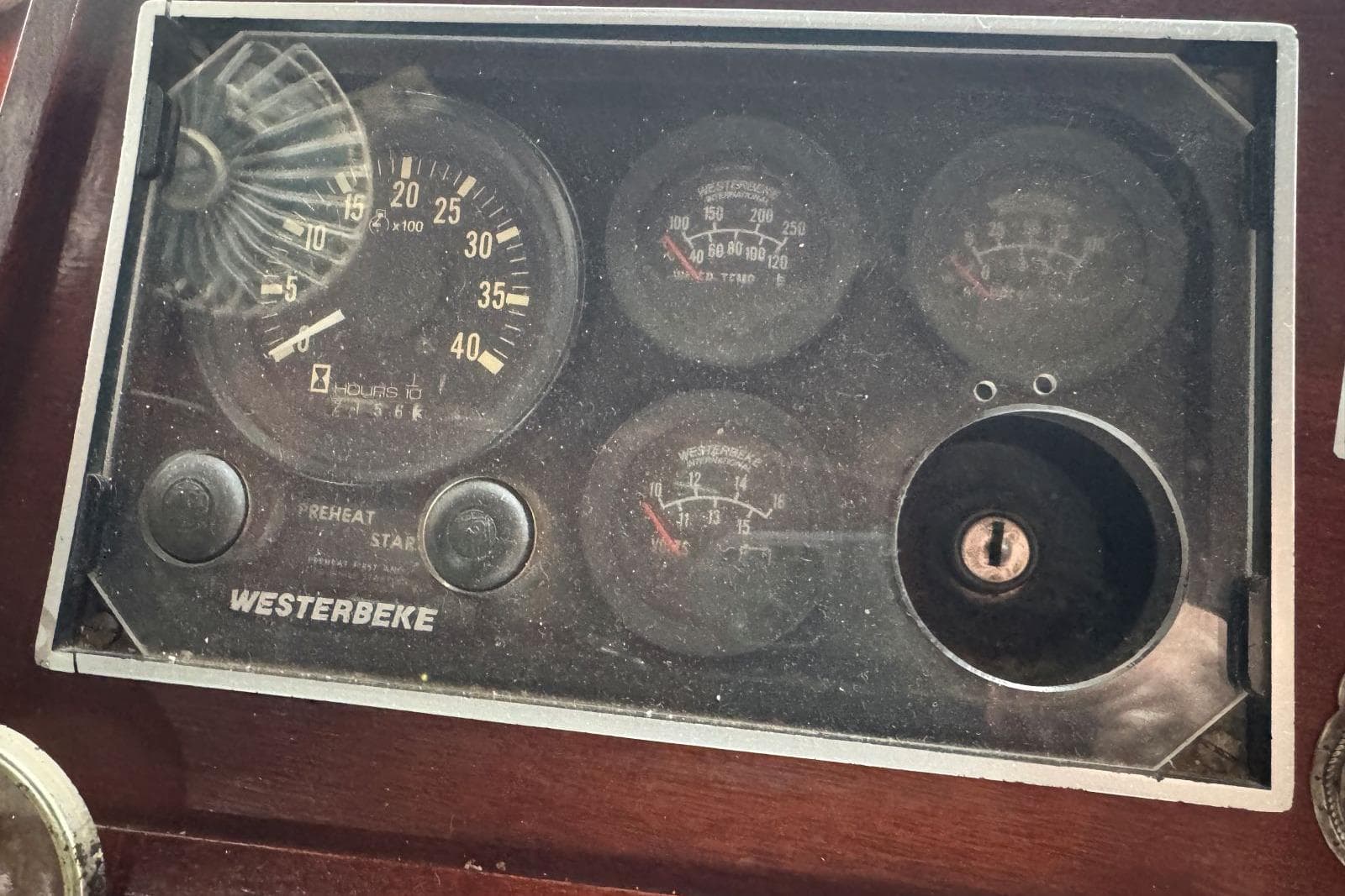1987 Custom Cedar Craft 35 Wood Trawler — Mt Juliet, TN (photo 4)