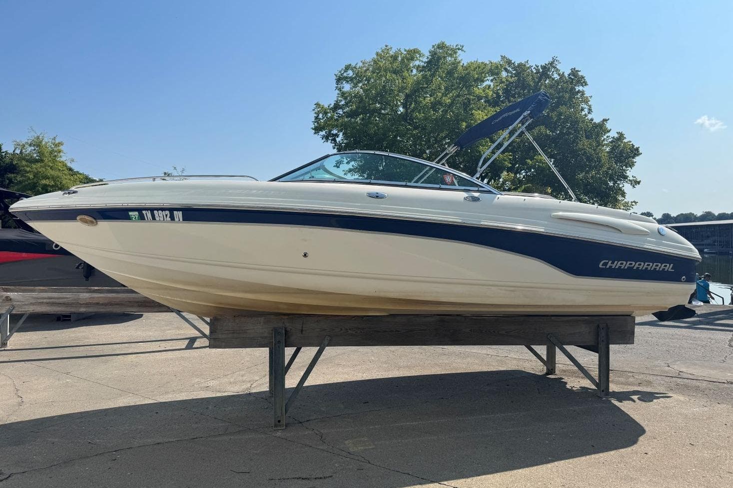 2001 Chaparral 220 SSi — Hendersonville, TN
