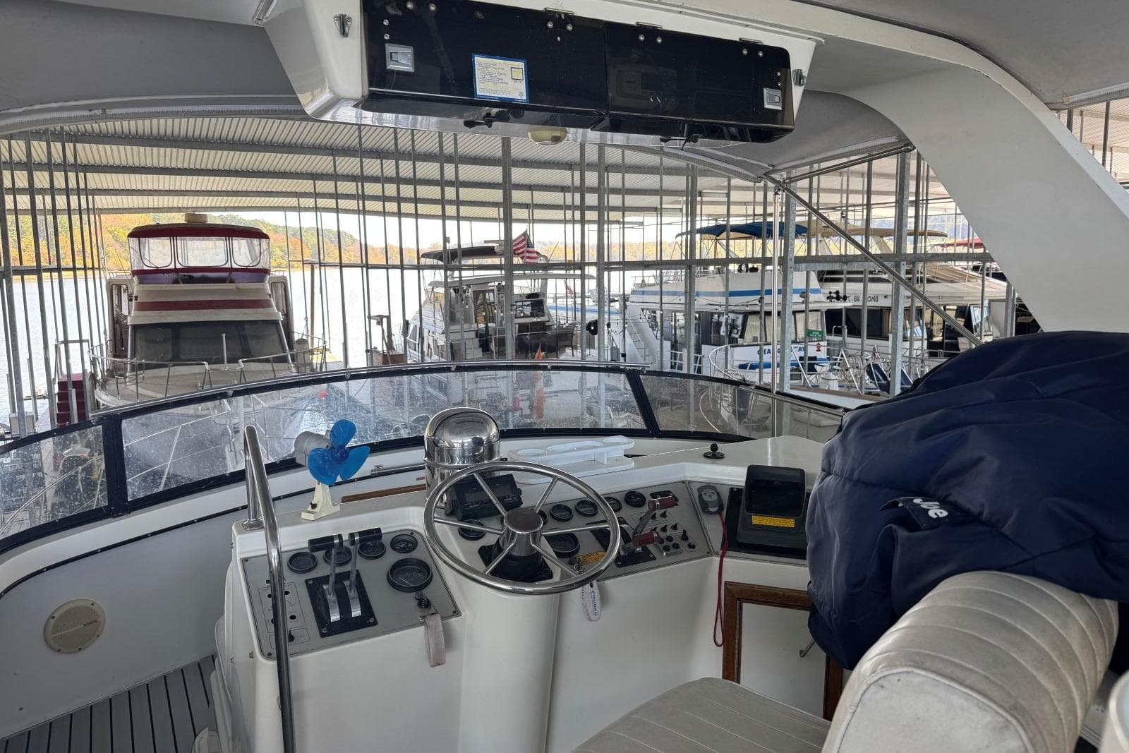 1987 Carver 42 Aft Cabin Motor Yacht — Waverly, TN (photo 30)