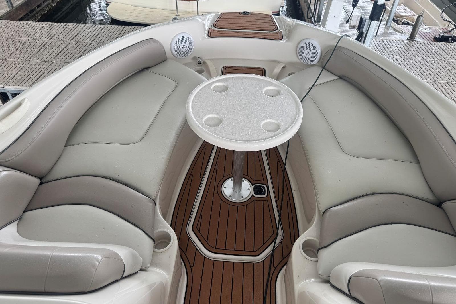 2004 Sea Ray 240 Sundeck — Old Hickory, TN (photo 21)