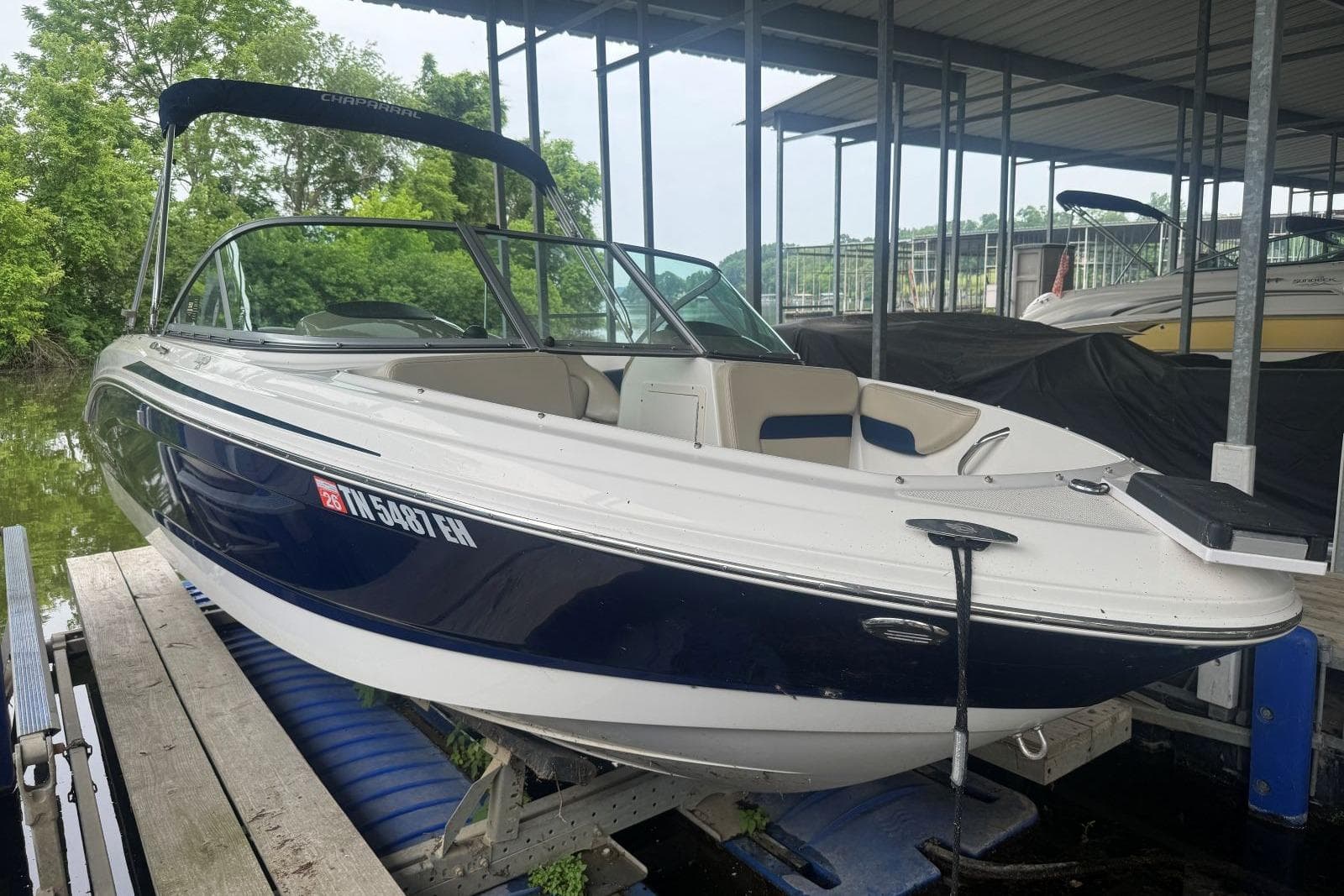 2016 Chaparral 19 H2O Ski & Fish — Hendersonville, TN
