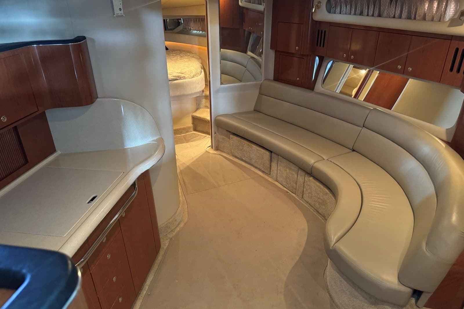 2003 Sea Ray 410 Sundancer — Hendersonville, TN (photo 17)