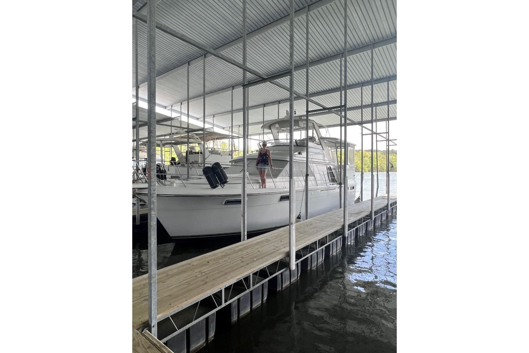 1987 Carver 42 Aft Cabin Motor Yacht — Waverly, TN (photo 33)
