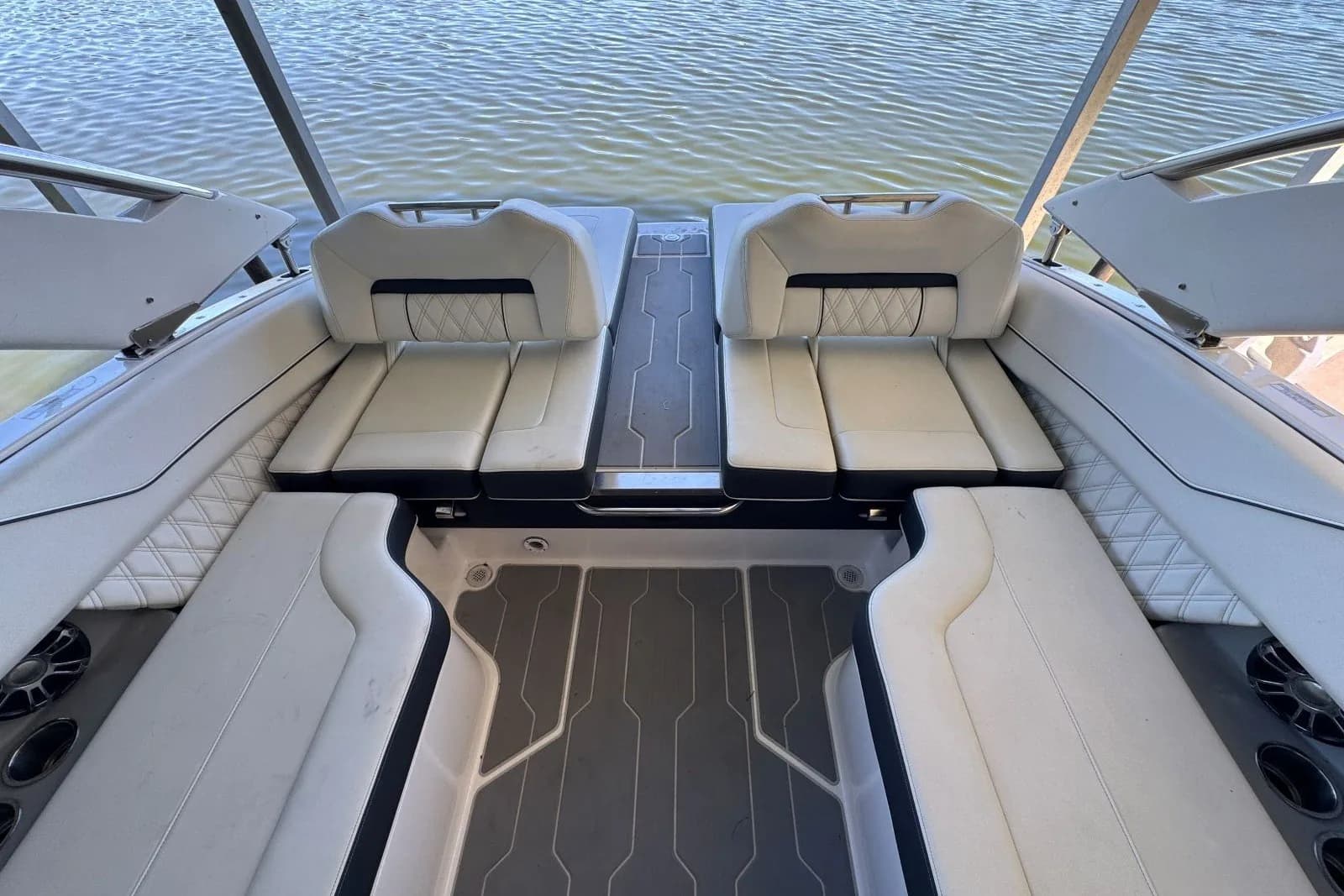 2022 Regal LS6 Surf — Hendersonville, TN (photo 14)