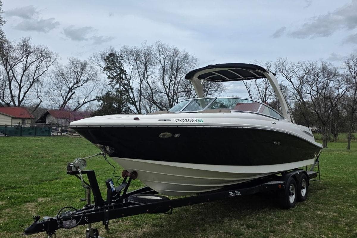 2011 Sea Ray SLX 250 — Franklin, TN