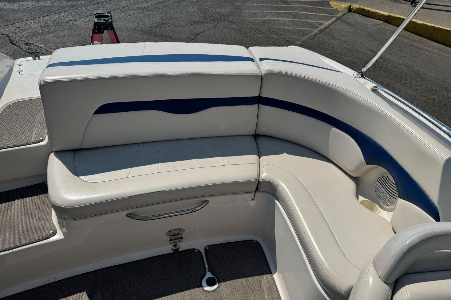 2001 Chaparral 220 SSi — Hendersonville, TN (photo 30)